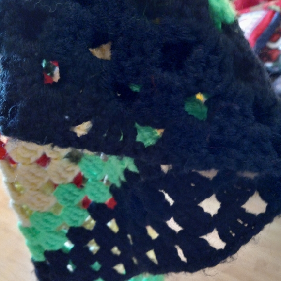 Handmade Crochet Shawl TOP Pattern 75 in L x 68 in W Green Yellow Throw Blanket - Picture 4 of 9